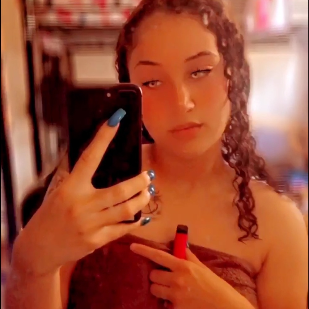 Meet your Posher, Madison